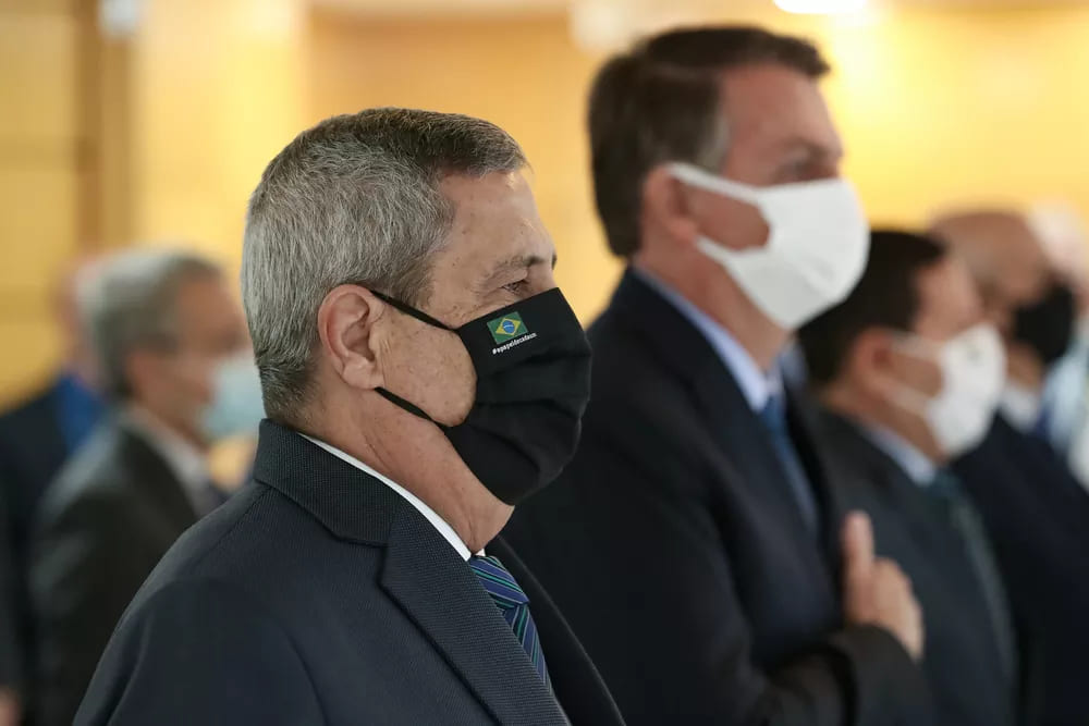Eleições 2022: Bolsonaro diz que há ‘90%’ de chance de Braga Netto ser candidato a vice