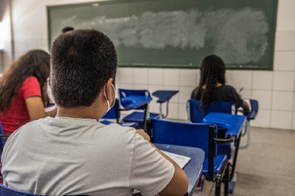 Novas turmas retornam às aulas em formato 100% presencial na Rede Municipal de Juazeiro