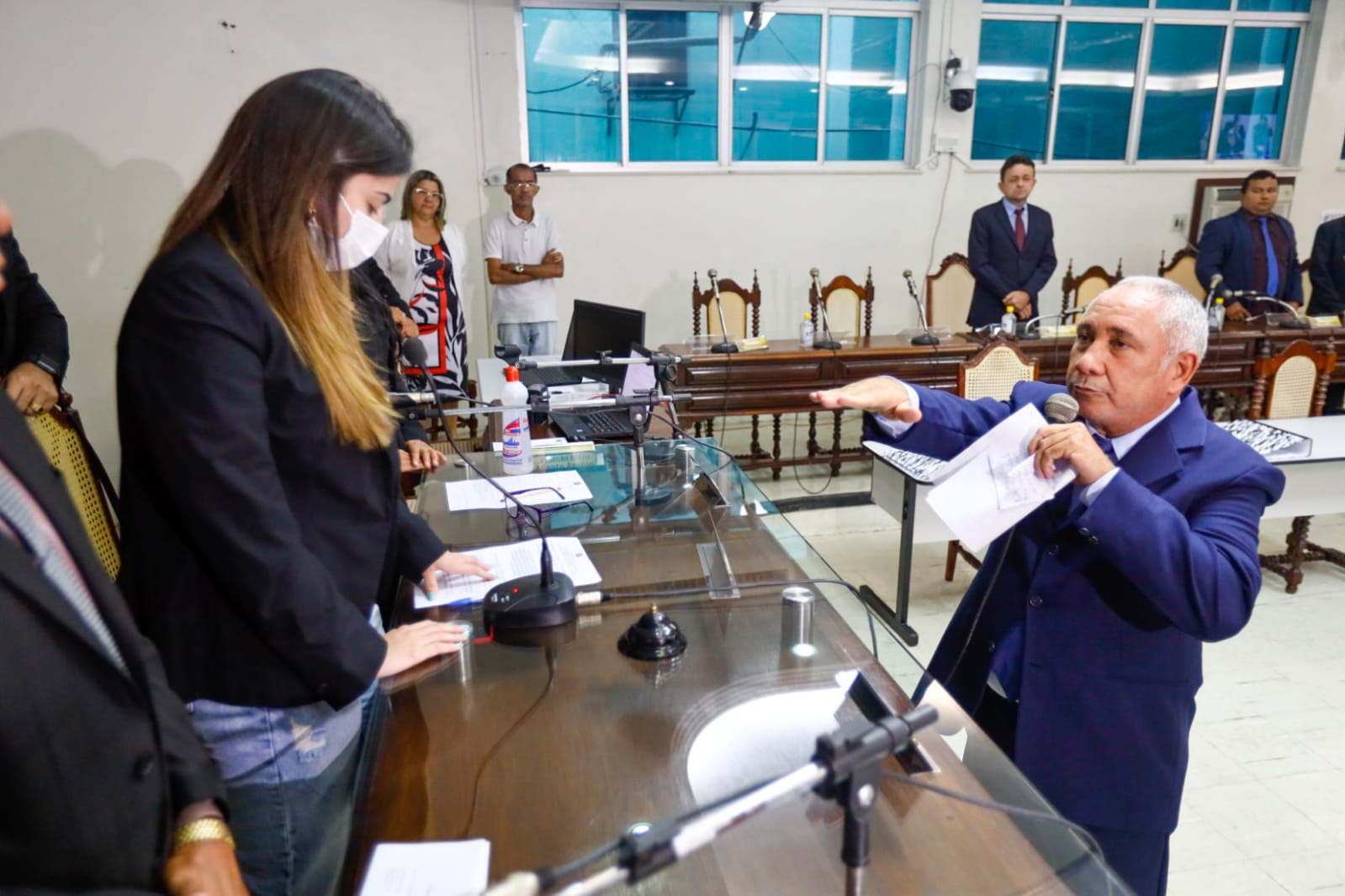 Câmara de Juazeiro do Norte dá posse ao suplente de vereador Testinha