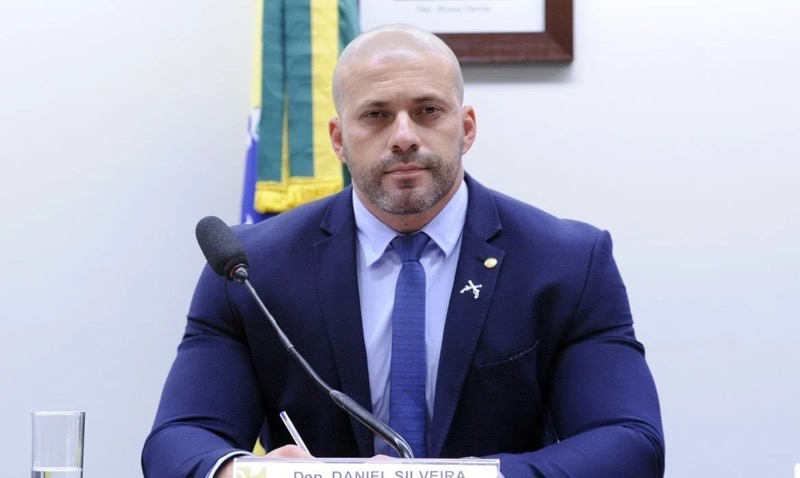 STF condena Daniel Silveira à perda do mandato e dos direitos políticos e a 8 anos e 9 meses de prisão