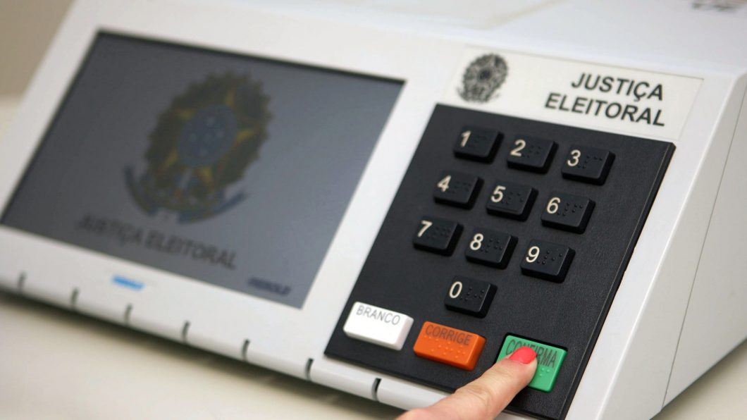 Eleitor tem 15 dias para deixar título pronto para votar este ano; veja o passo a passo