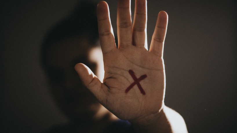 Medida protetiva à mulher deve ter prazo indeterminado, decide STJ