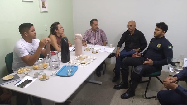 Juazeiro se reúne com representantes da segurança pública para alinhamento do Juaforró 2022