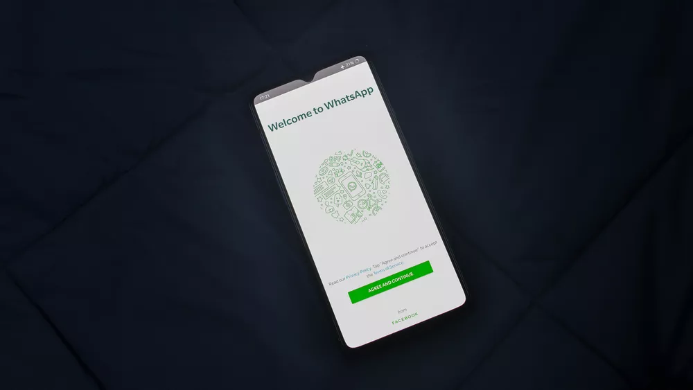 WhatsApp pode ganhar função para conectar mais de um celular; o que se sabe