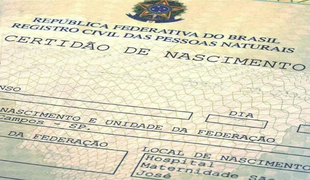 Mais de 2.700 bebês cearenses foram registrados apenas com o nome da mãe em 4 meses