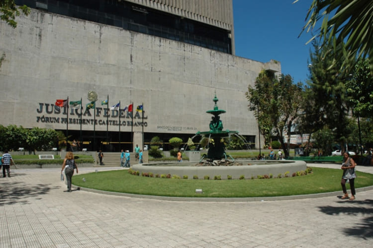 Uso de máscara passa a ser recomendado nas Varas Federais do Ceará a partir desta sexta, 3