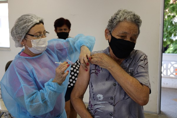 Crato amplia vacinação contra a influenza para população geral a partir de segunda-feira, 27