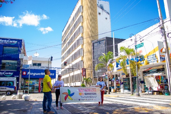 Blitz Socioeducativa da SEDEST promove combate ao trabalho infantil em Juazeiro