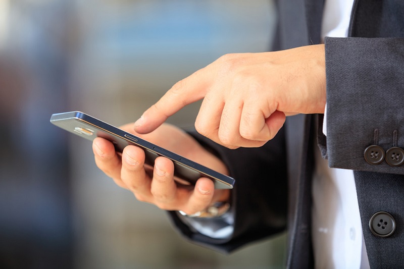 CCJ aprova obrigatoriedade de rádio FM em telefone celular fabricado ou montado no Brasil