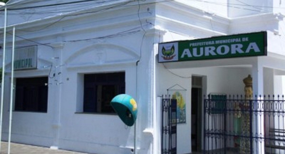 Em Aurora, ex-aliados preparam denúncias contra prefeito Marcone Tavares