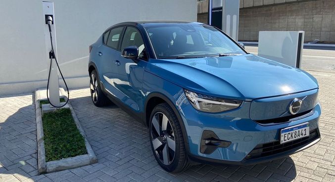 Brasil supera marca de 100 mil veículos híbridos e elétricos