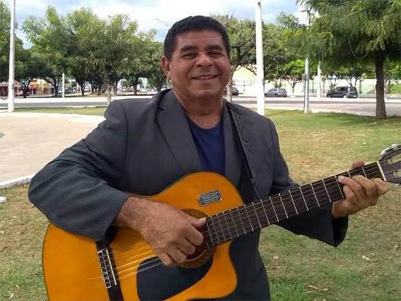 Aos 66 anos morre cantor e cordelista João Dino, em hospital no Crato