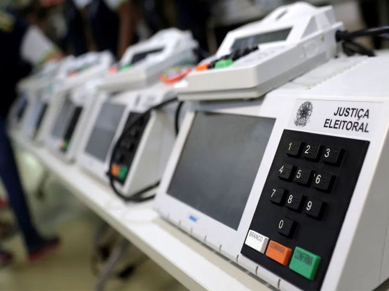 Pesquisadores da USP testarão segurança das novas urnas eletrônicas