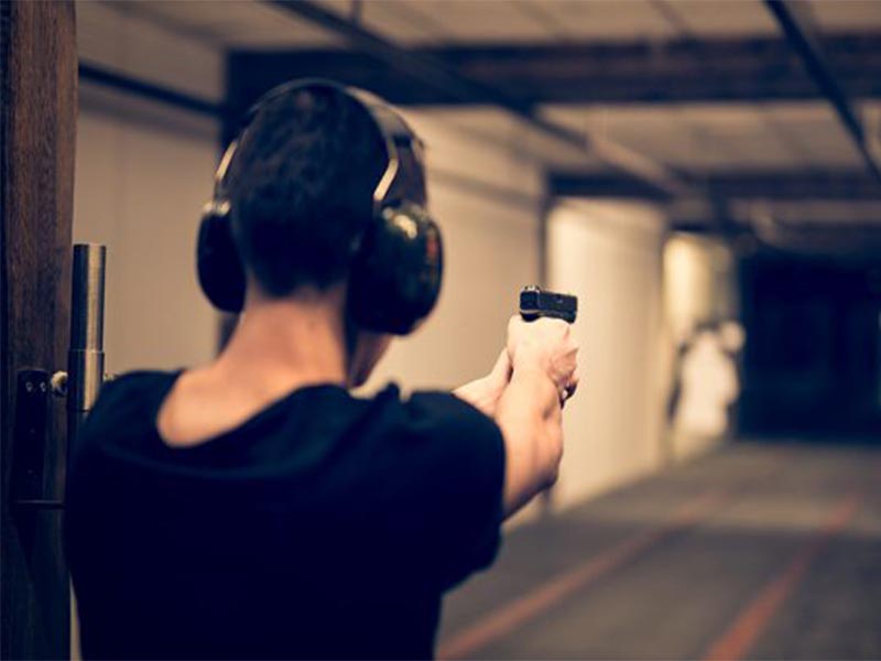 Em 3 anos, número de armas registradas por caçadores, colecionadores e atiradores quase triplica e chega a 1 milhão