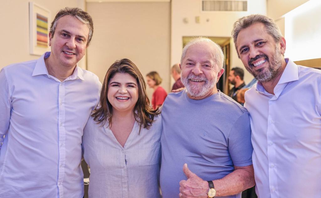 A pedido de Lula, Adelita monteiro desiste de ser candidata ao Governo e anuncia apoio a Elmano de Freitas