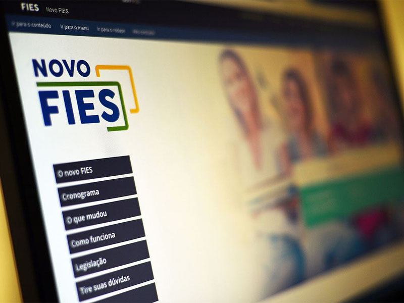 Fies: pré-selecionados devem enviar informações até esta sexta-feira