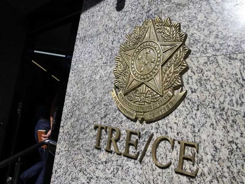 TRE registra 77 denúncias de irregularidades na propaganda de partidos e candidatos no Ceará