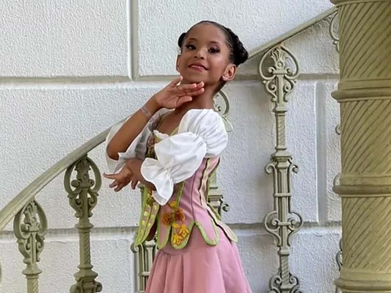 Bailarina de 10 anos do CE concorre a vaga no Teatro Bolshoi e família organiza vaquinha para custear viagem a SC