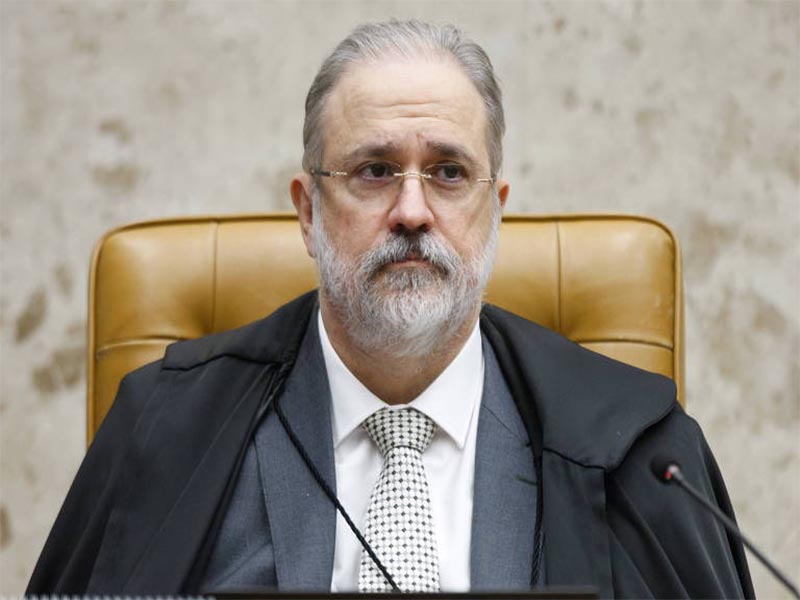 Aras afirma que ‘quem ganhar a eleição vai tomar posse’