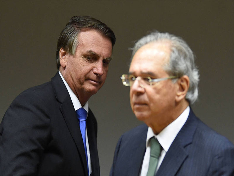 Bolsonaro diz que revisão da tabela do IR para 2023 está “garantida”