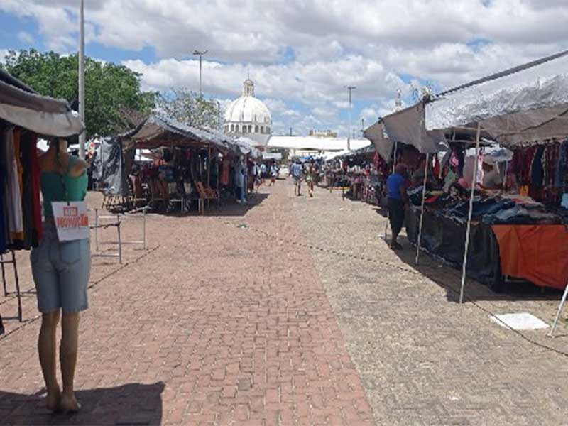 600 camelôs estão cadastrados para Romaria de Nossa Senhora das Dores