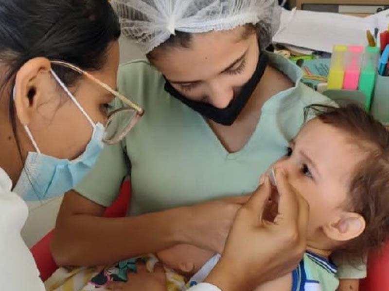 Com baixa cobertura vacinal, Juazeiro leva vacina da poliomielite para escolas