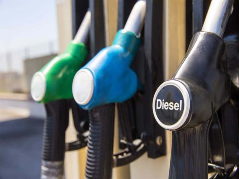 Petrobras anuncia redução de R$ 0,30 no diesel