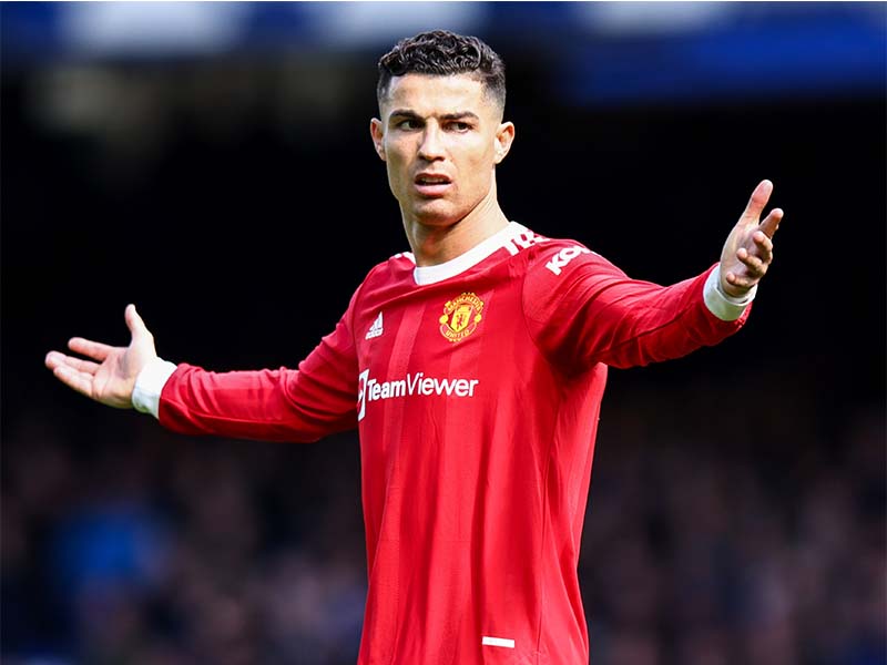 Cristiano Ronaldo deve pedir para sair do United em janeiro, diz site