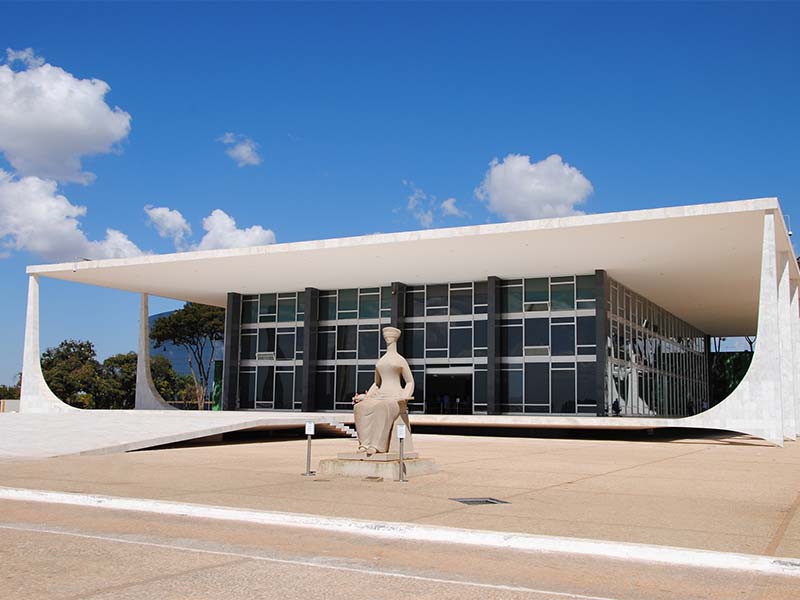 Por 7 votos a 4, STF confirma suspensão do piso da enfermagem