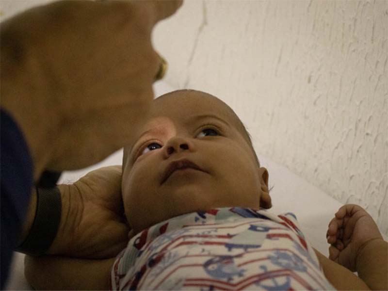 Saúde de Assaré realiza teste do olhinho em recém-nascidos