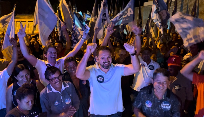 Vídeo: Diego Barreto arrasta multidão em evento na Vila Padre Cícero, no Crato