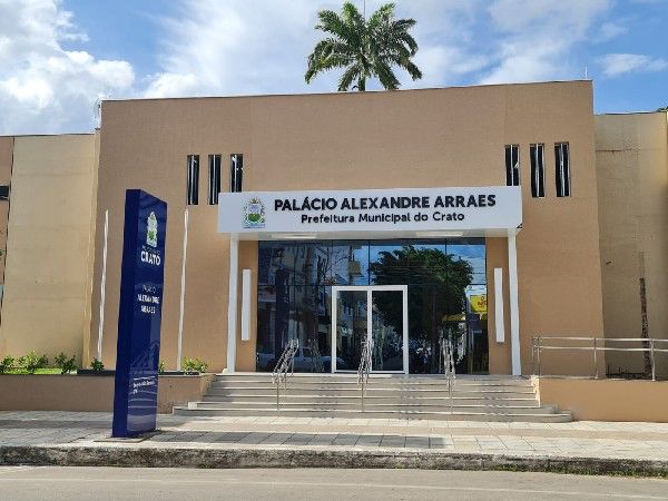 Crato antecipa pagamento da folha salarial dos servidores para o dia 30