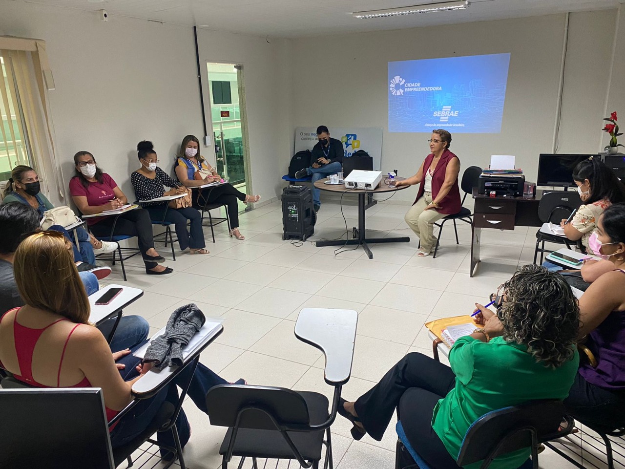 Com mais de um ano de atuação, a Sala do empreendedor oferta serviços gratuitos para os microempreendedores de Barbalha