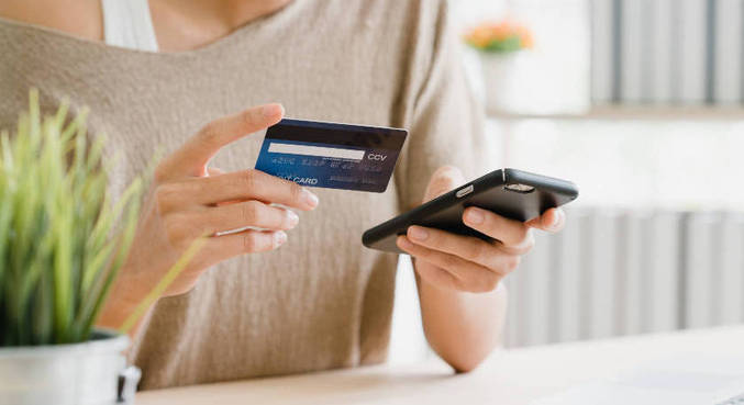 Três de cada quatro planejam comprar presentes de fim de ano pela internet