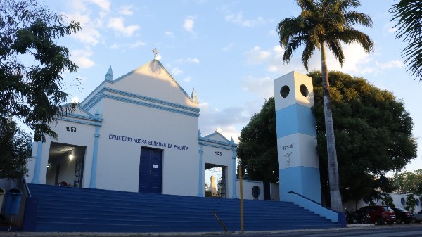 Crato: Prefeitura afasta coordenador do cemitério após denúncia de assédio moral