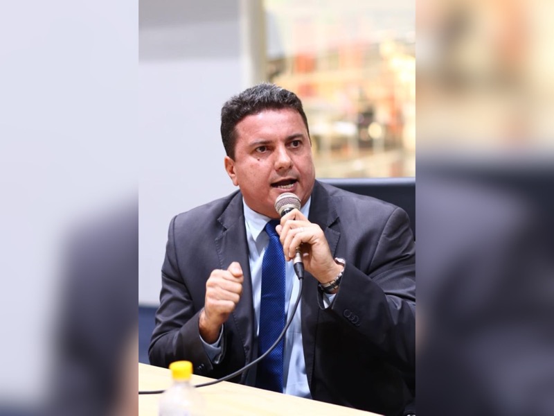 Vereadores repudiam falas do prefeito e denunciam suposto desvio de recursos na reforma do parque de vaquejada de Juazeiro do Norte