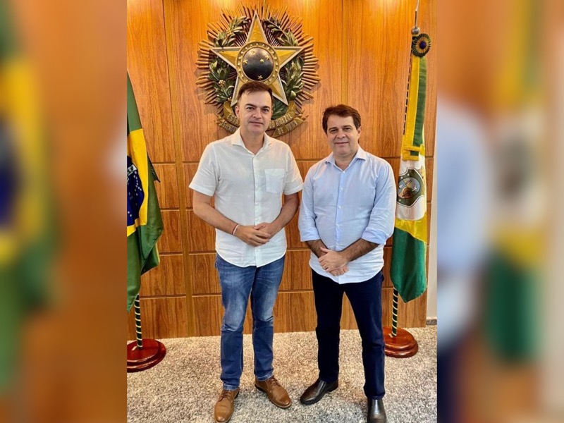 Fernando Santana reassume presidência da Assembleia Legislativa