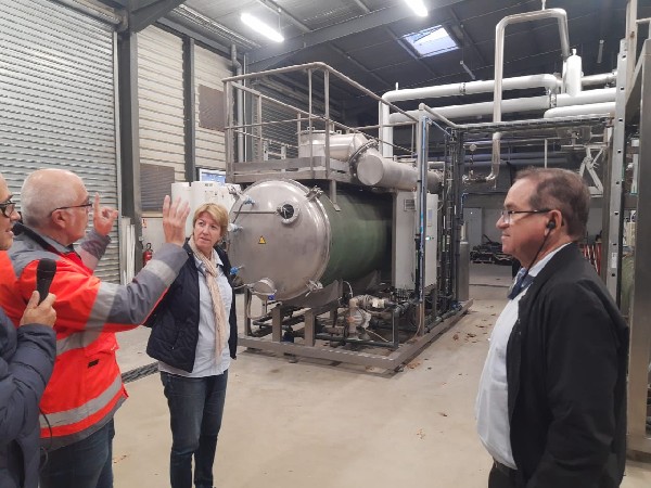 Prefeito do Crato fortalece luta pela conquista do Aterro Sanitário para o Cariri, em viagem à França
