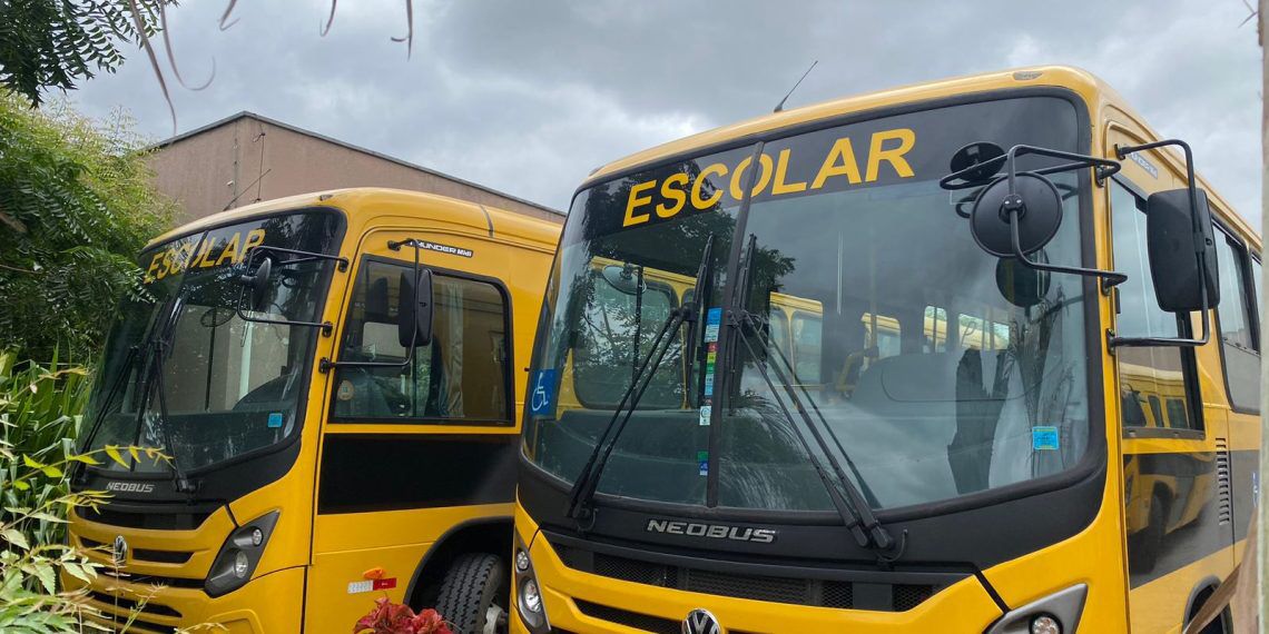 Barbalha reforça frota escolar com três novos ônibus