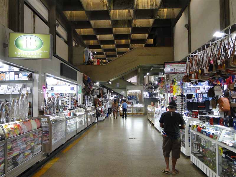 Consumo nos lares brasileiros sobe 8,1% em outubro, diz associação