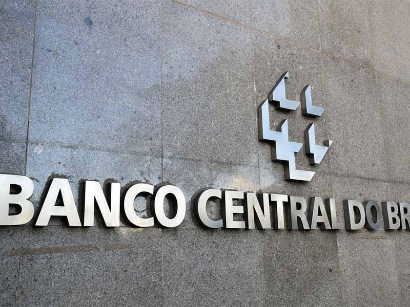 BC: contas públicas fecham novembro com saldo negativo de R$ 20 bi