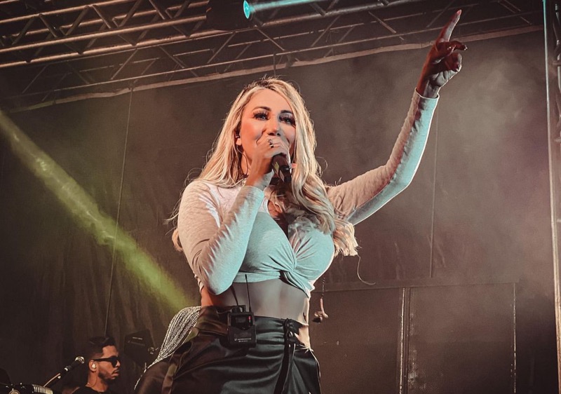 Taty Girl é confirmada na festa de emancipação política de Farias Brito