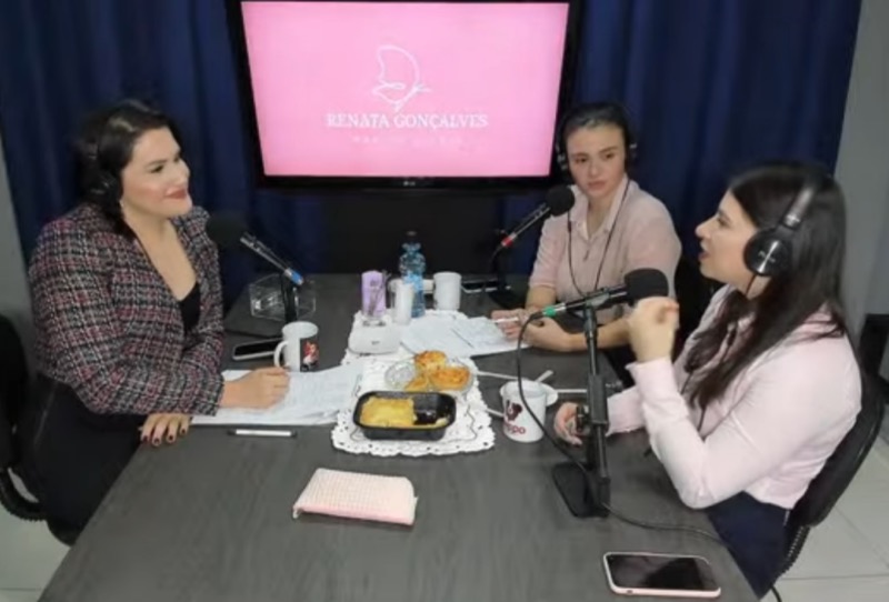 Confira ao vivo no Ginecotalk a endocrinologista Dra Rebeca Menezes