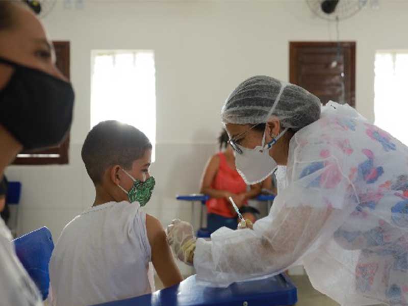 Juazeiro do Norte segue campanha de vacinação infantil contra a COVID-19