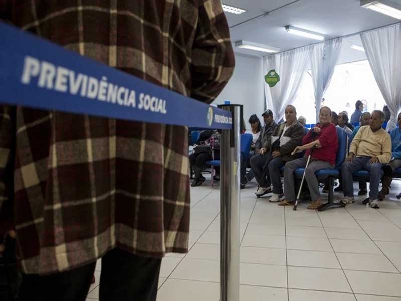 Aposentados do INSS que ganham acima do salário mínimo terão reajuste de 5,93%