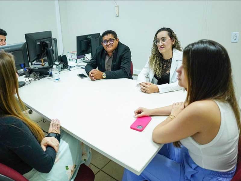 Presidenta Dra. Yanny realiza visita institucional ao Fórum de Juazeiro do Norte
