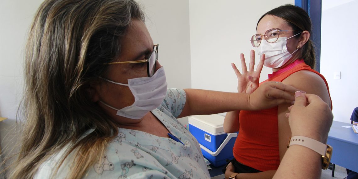 Confira a programação de vacinação contra a Covid-19 de 09 a 13 de janeiro em Barbalha