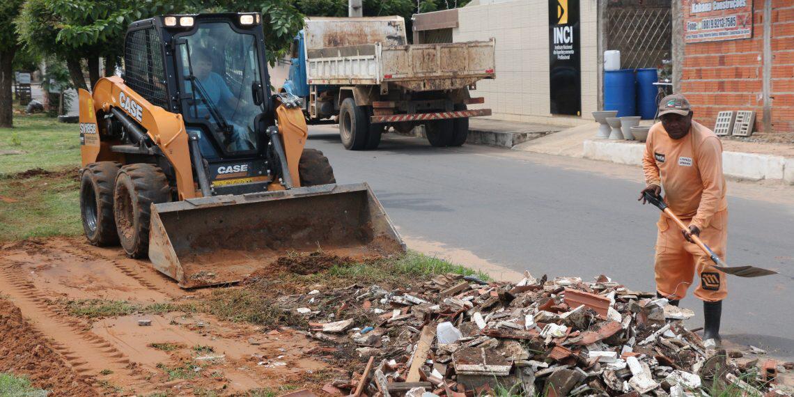 Barbalha: mutirão de limpeza chega ao bairro Cirolândia