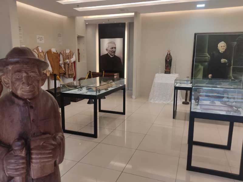 Exposição faz alusão à Romaria de Nossa Senhora das Candeias