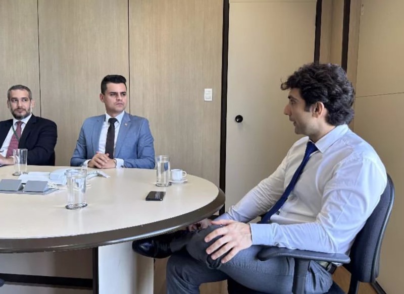 Deputado Federal Yury do Paredão se reúne com secretário do Ministério da Fazenda para discutir MP do Pronampe